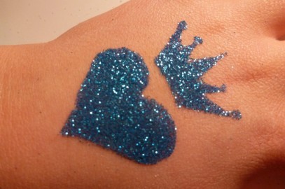 Glitter Tattoos for Birthday Party: Masterclass